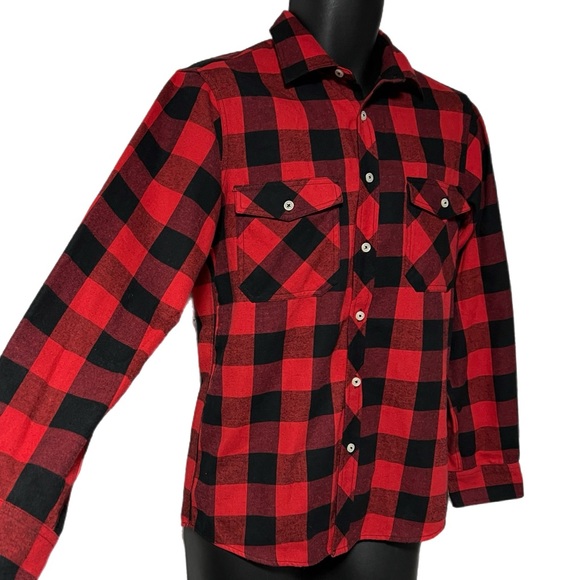Buffalo Plaid Flannel Shirt Red Black Check Design in Italy Size Small - Picture 2 of 8